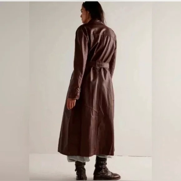 FREE PEOPLE VEGAN ISABELLE MOTO TRENCH COAT JACKET $298 UMBERT
HEART BROWN NWOT - Picture 2 of 4